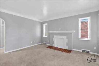 Main picture of 10644 Stratman St