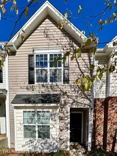 Main picture of 4 Ledger Stone Ln