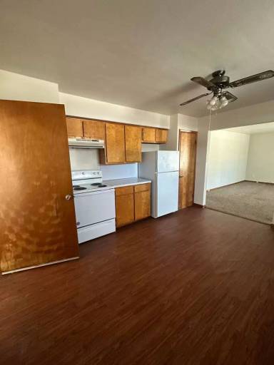 Main picture of 6961 Hillcrest Ave