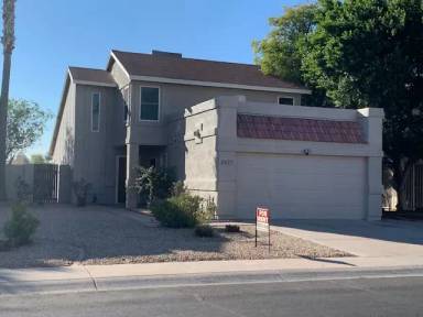 Main picture of 3823 W Harrison St