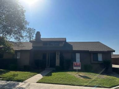 Main picture of 4703 W Cypress Ave