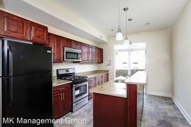 Main picture of 1408 N Willington St
