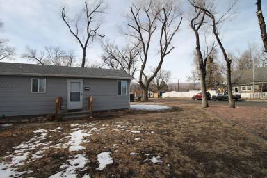 Main picture of 2522 Beacon St