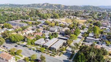 Main picture of 300 E Bennett Ave