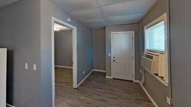 Main picture of 808 W Cypress Ave