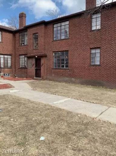 Main picture of 3280 W Boston Blvd