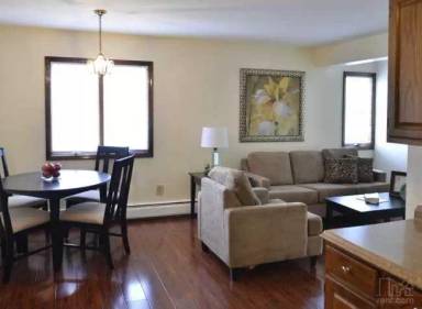 Main picture of 810 Atlantic St