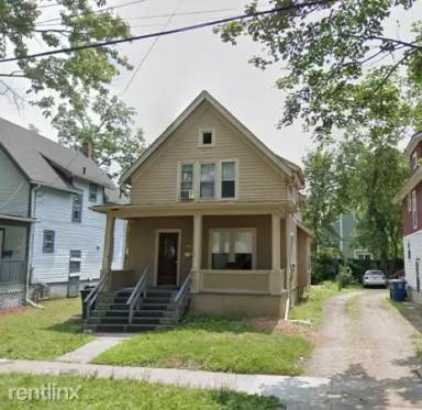 Main picture of 910-38 Dewey Ave