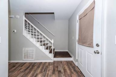 Main picture of 176 Ponderosa Dr