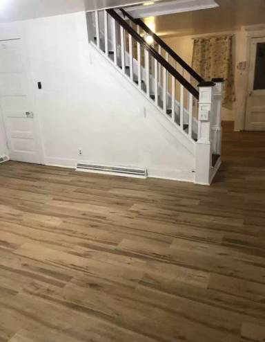 Main picture of 618 Centre St