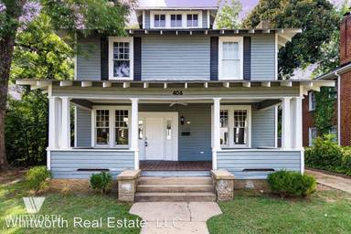 Main picture of 404 Caplewood Dr
