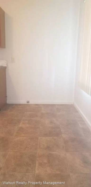 Main picture of 1115 Woodrow Ave
