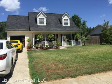 Main picture of 150 Lewis Dr