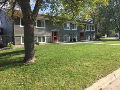 Main picture of 219 S Chambers Ave