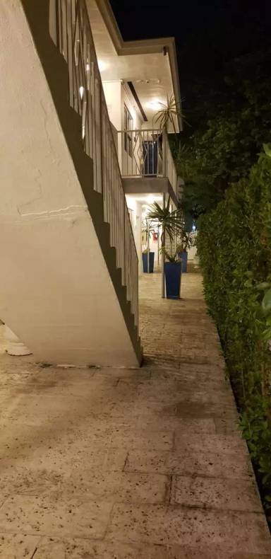 Main picture of 1545 Drexel Ave