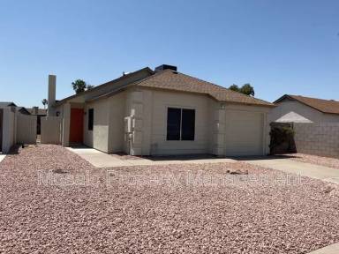 Main picture of 3214 N Ash Dr