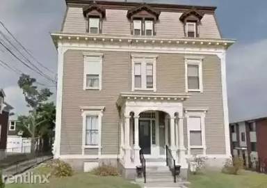Main picture of 274 N Brow St