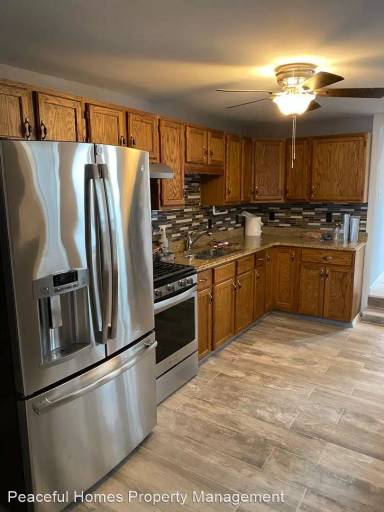 Main picture of 611 Marietta Ave