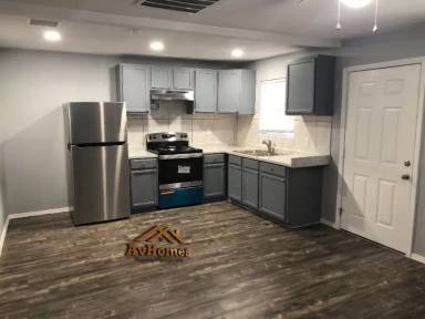 Main picture of 8944 Robert Dr