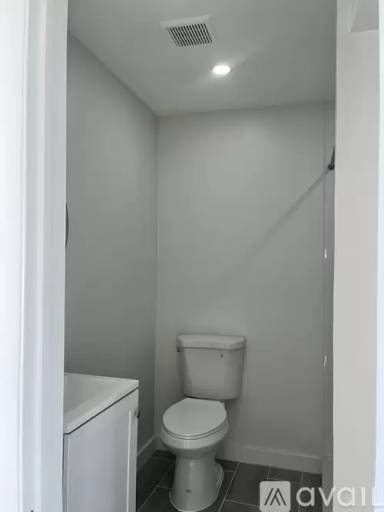 Main picture of 155 NW 123rd St