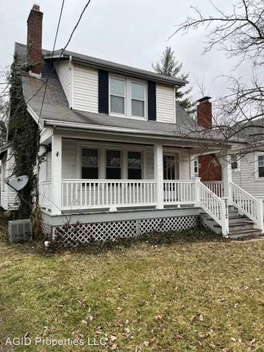 Main picture of 6812 Palmetto St