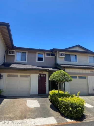 Main picture of 95-967 Ukuwai St