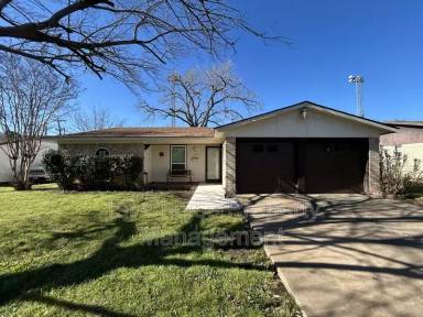 Main picture of 2455 Denbury Dr