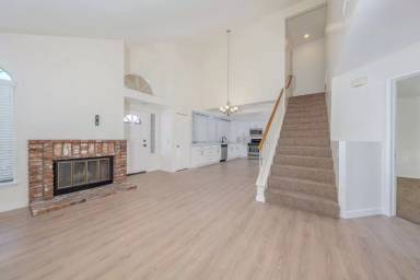 Main picture of 172 Alicante Aisle