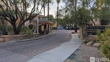 Main picture of Larronata Condominiums