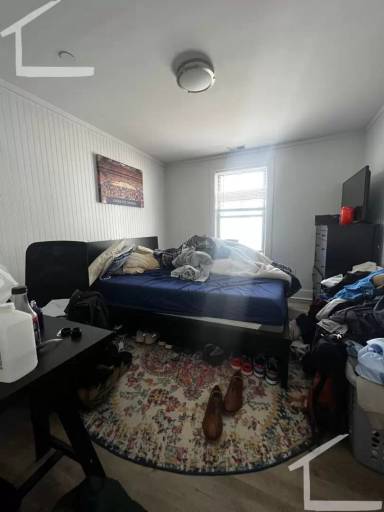 Main picture of 873 E 2nd St