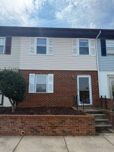 Main picture of 207 Belle Terre Dr