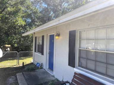 Main picture of 10015 N Aster Ave