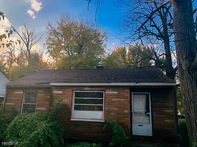 Main picture of 859 Ossington Ave