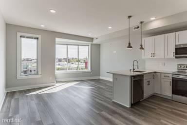Main picture of 2206 Ridge Ave