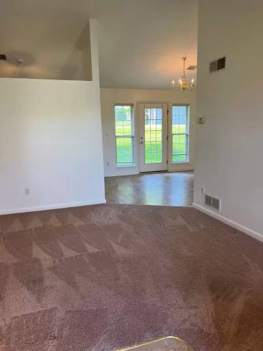 Main picture of 9-12 Ewick Ln