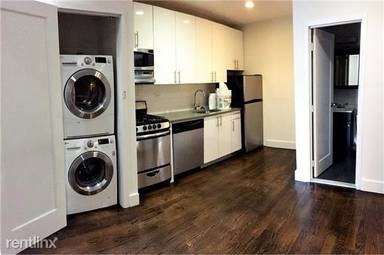 Main picture of 110 E 7th St