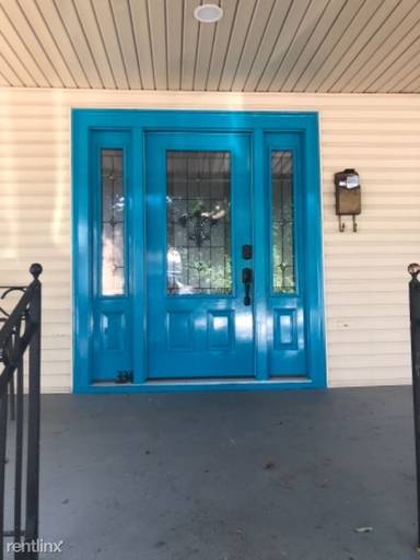 Main picture of 334 Papworth Ave