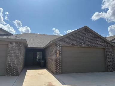Main picture of 5613 Kemper St