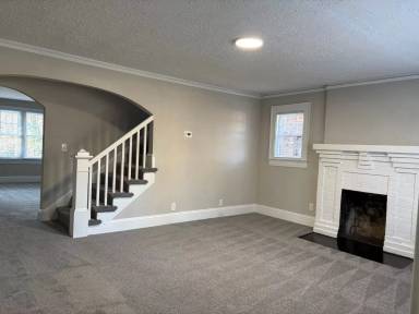 Main picture of 1108 S Main St