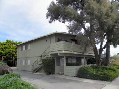 Main picture of 330 Sea Ridge Rd