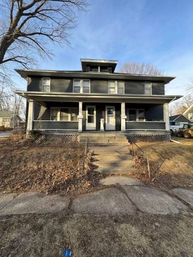 Main picture of 1820 E 11th St