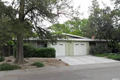 Main picture of 537 Scripps Dr