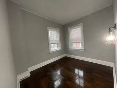 Main picture of 420 S Prince St