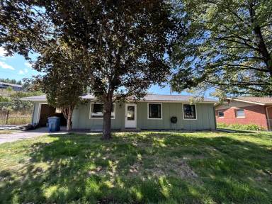 Main picture of 129 Cohosset Dr