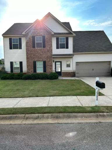 Main picture of 200 Parkview Place Dr
