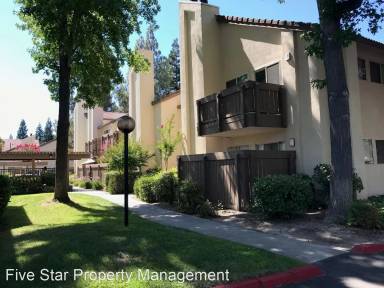 Main picture of Timberlake Condominiums