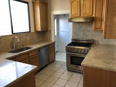 Main picture of 2385 18th Ave