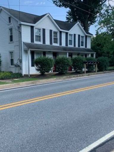 Main picture of 1193 Main St