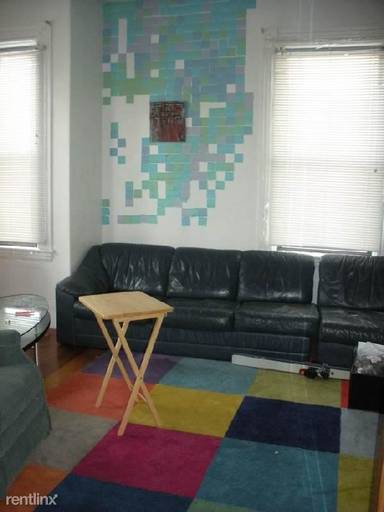 Main picture of 10 Saunders St