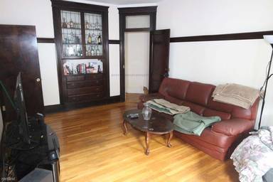 Main picture of 79 Glenville Ave